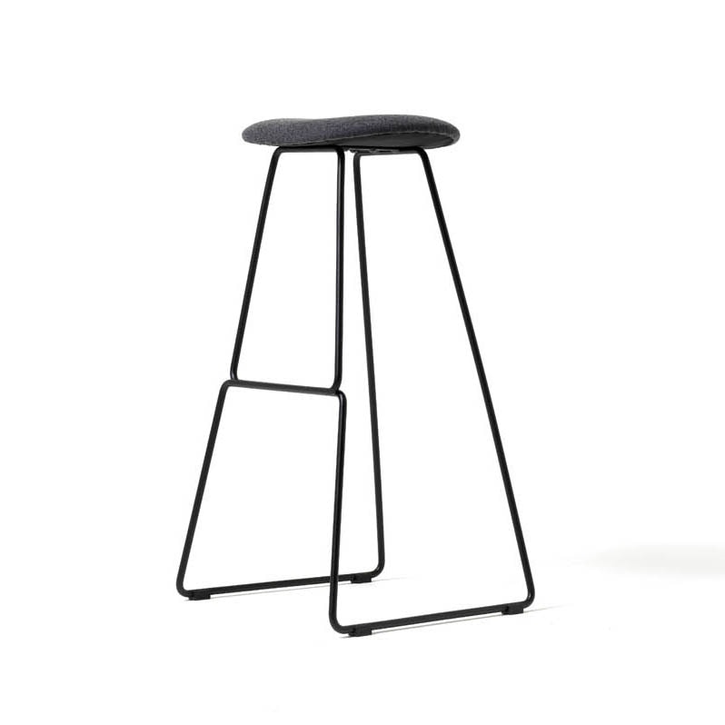 Chat, Modern design stool