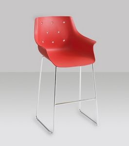 More ST 66/76, Versatile stool with a modern design