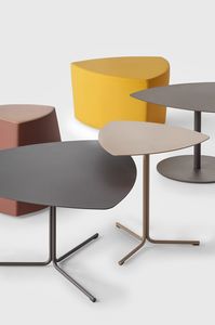 Kensho Tables, Coffee table made of colored steel, triangular shape