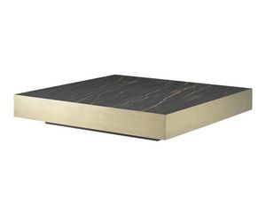 Kyros, Square coffee table with an essential design