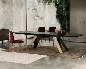 CELTIS, Extendable or fixed table, with top in wood, glass or ceramic