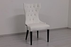 Duke, Whale tail shaped back dining chairs