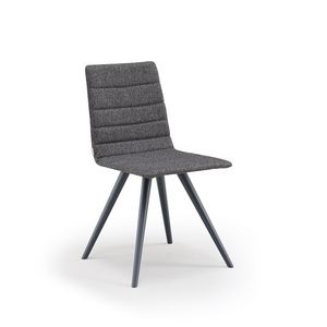 Firenze-W, Upholstered chair with wooden legs
