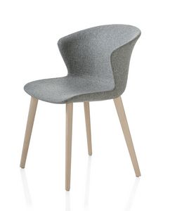 Kicca Plus, Chair with enveloping shell, wooden legs