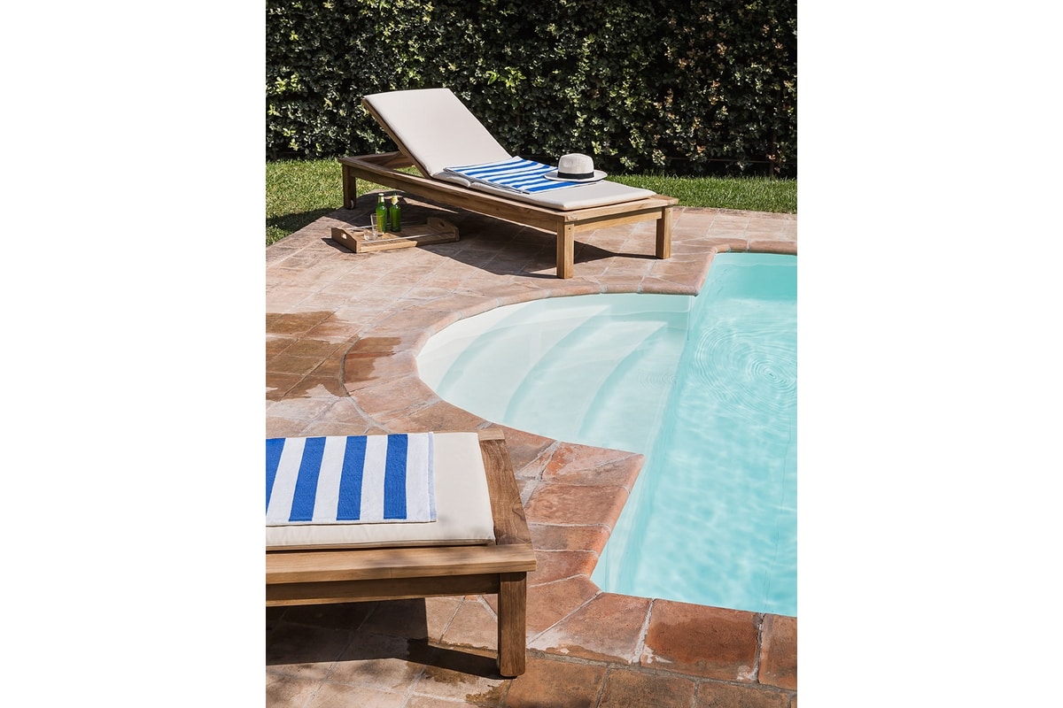 Saint Raphael 0516, Sunlounger with double back and wheels