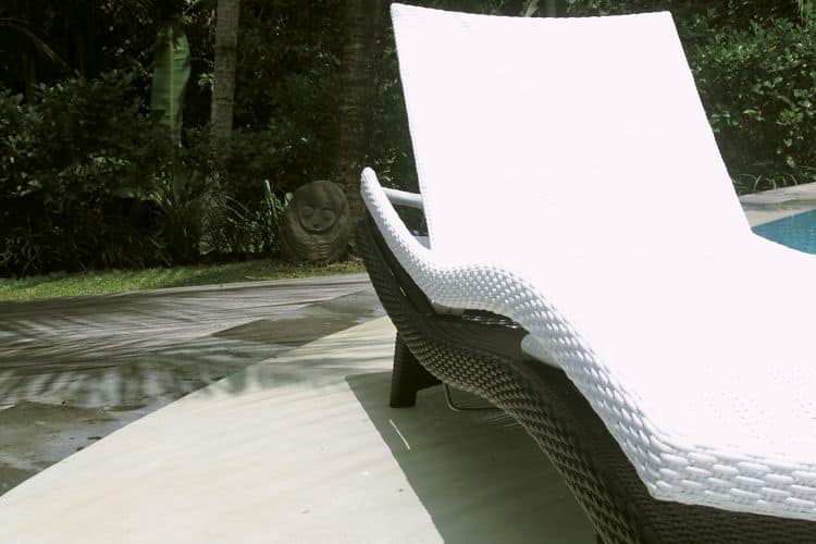 Sentosa 4512, Folding and stackable outdoor sun bed