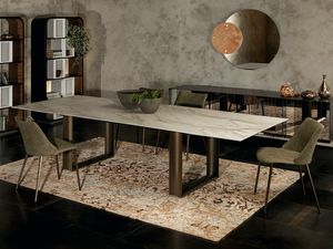 CUBE, Dining table with a strong aesthetic