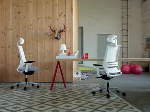 Logica White 01 PT, Task chair with white structure