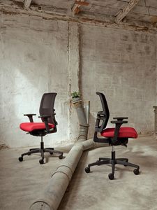 Omnia 01, Design office operative chairs