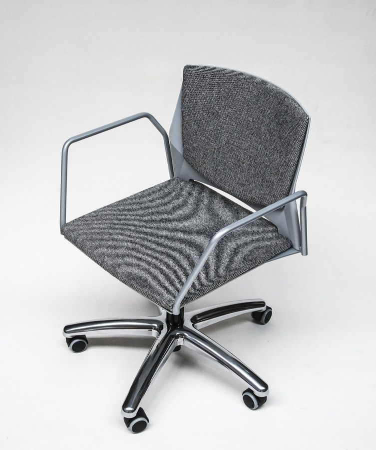 TREK 041S, Office chair on wheels