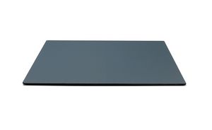 Table tops in Fenix, Scratch-resistant top for contract tables