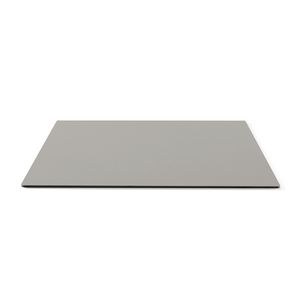 Table tops in Fenix, Scratch-resistant top for contract tables