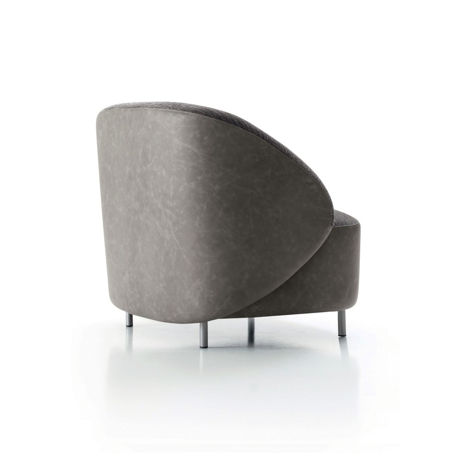 Pandi Art. 706, Armchair upholstered in fabric and leather with metal feet