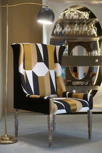 Art. 31711, Armchair with retro geometric fabric