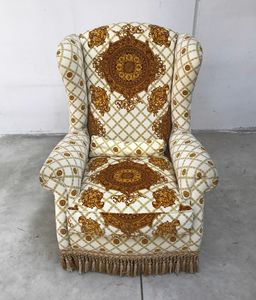 Camilla, Armchair with classic design, in fabric