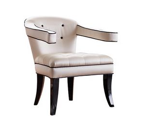 Ch�rie, Armchair with a graceful line