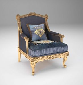 Margot armchair, Classic armchair with gold finish