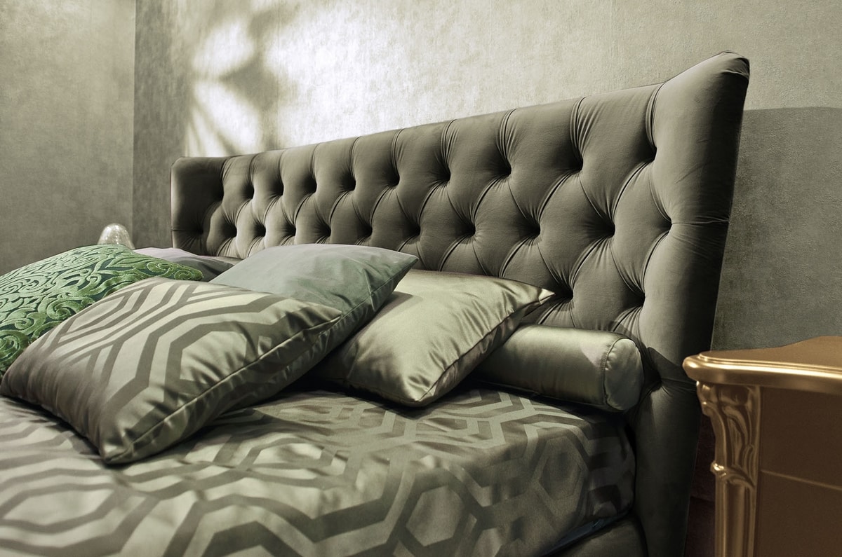 City Art. 5650_5653, Bed with tufted headboard