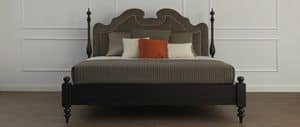 Dongiovanni, Bed with upholstered headboard and four turned legs
