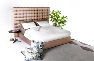 Kurt, Padded bed, with refined finishes
