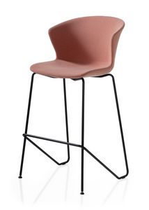 Kicca Plus, Stool with a modern design