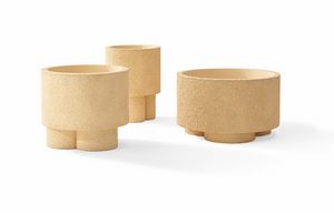 Erasmo, Vases in CIMENTO® available in different finishes