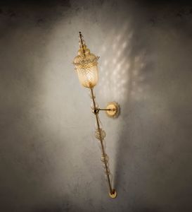 Art. VO 62/A/1, Wall lamp with a classic design