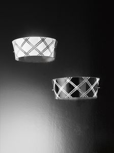 CORALLO L 30, Hand-engraved glass wall light