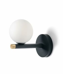 Pom, Wall lamp with glass sphere