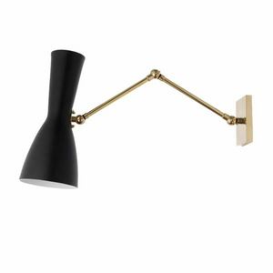 Wormhole Art. BB_WOR05a_9005, Wall lamp in brass, with joint arm