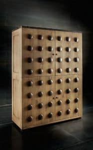 Museum Art. 31.304, Classic mobile bar in oak with metal inserts