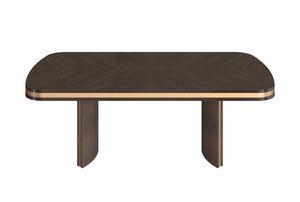 Art. 6004 Club, Wooden dining table