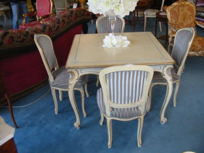 Art.603, French style square table