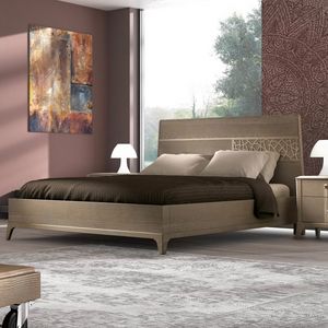 Manhattan MAN6053-160, Contemporary bed with perforated tile