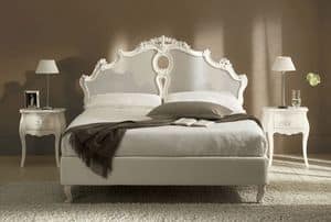 Sissi bed, Solid carved wooden bed, headboard in Vienna straw