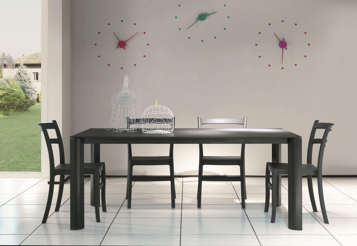 s69 riccardo, Extendable dining table