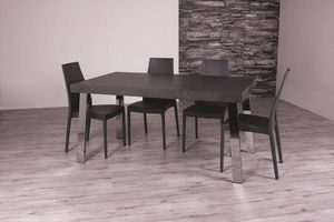 Verona, Extendable dining table with solid wood top