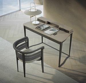 SC33 Pegaso writing desk, Desk with top covered in leather
