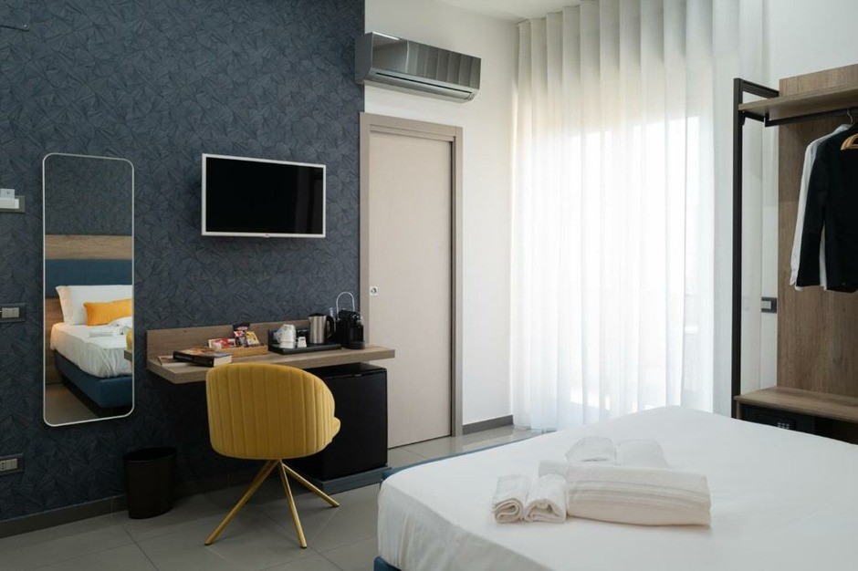 Furnishings for B&Bs in Pompeii, Italy