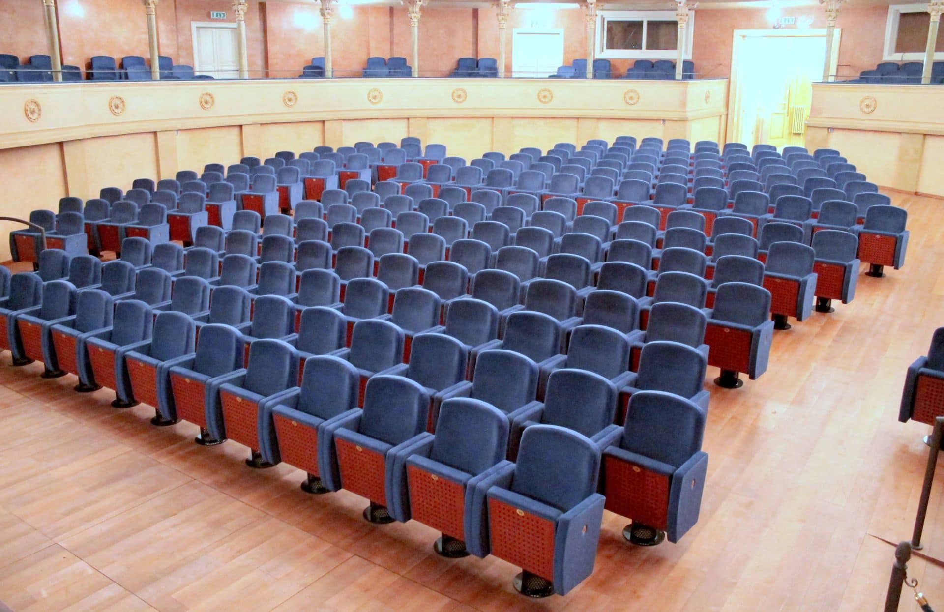 Lugano armchairs in Ariosto Teather