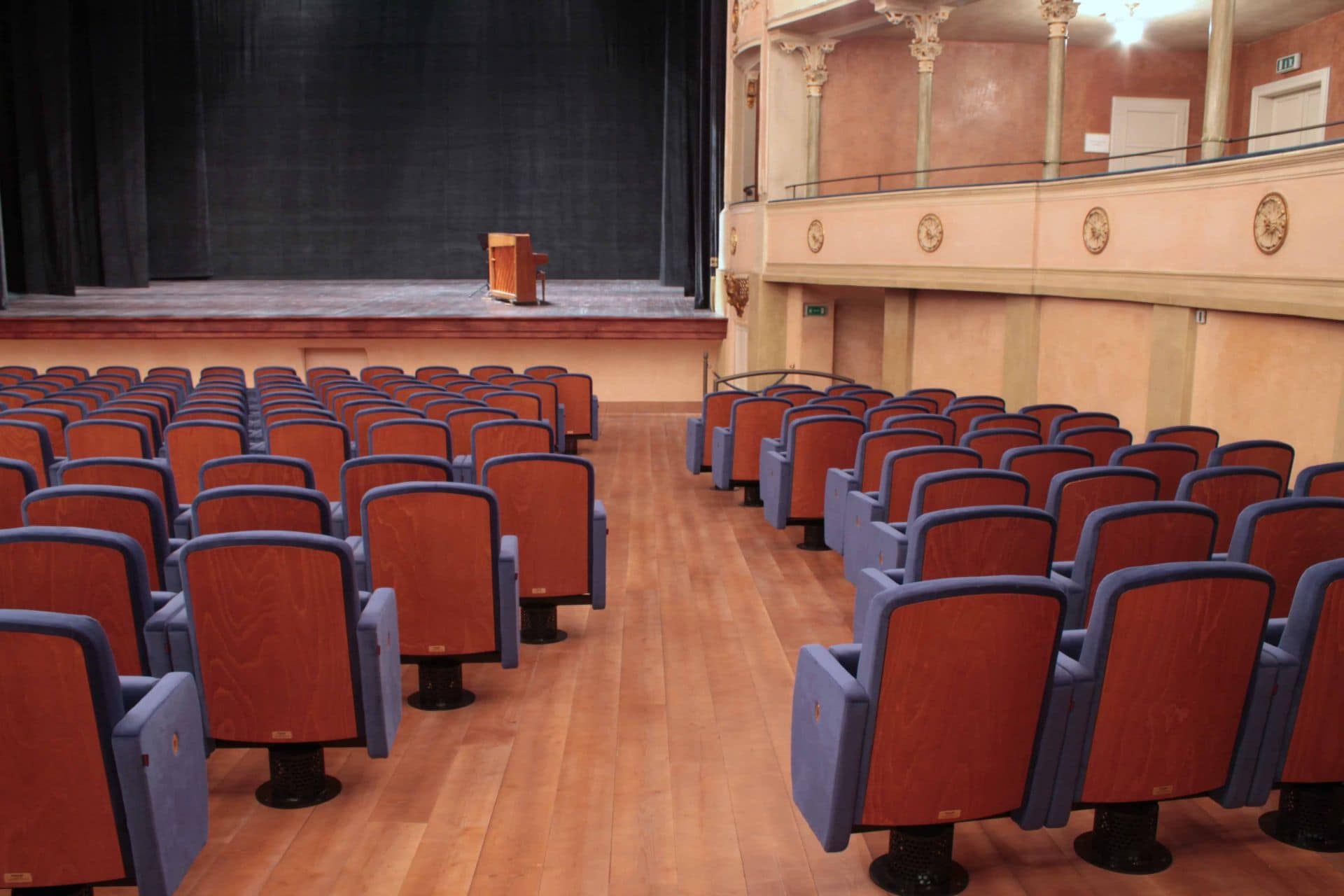 Lugano armchairs in Ariosto Teather